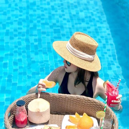 Gold Plaza Hotel Da Nang Bagian luar foto