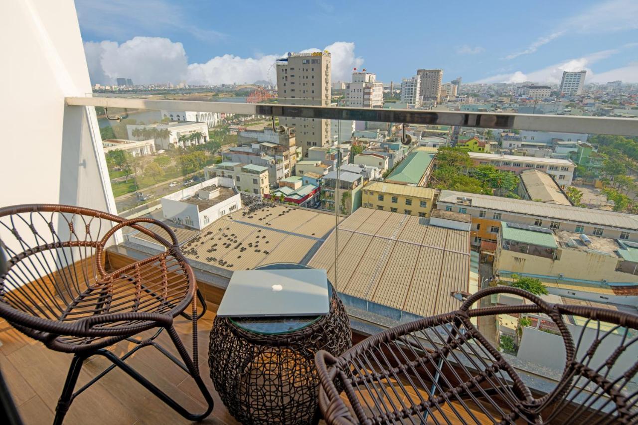 Gold Plaza Hotel Da Nang Bagian luar foto