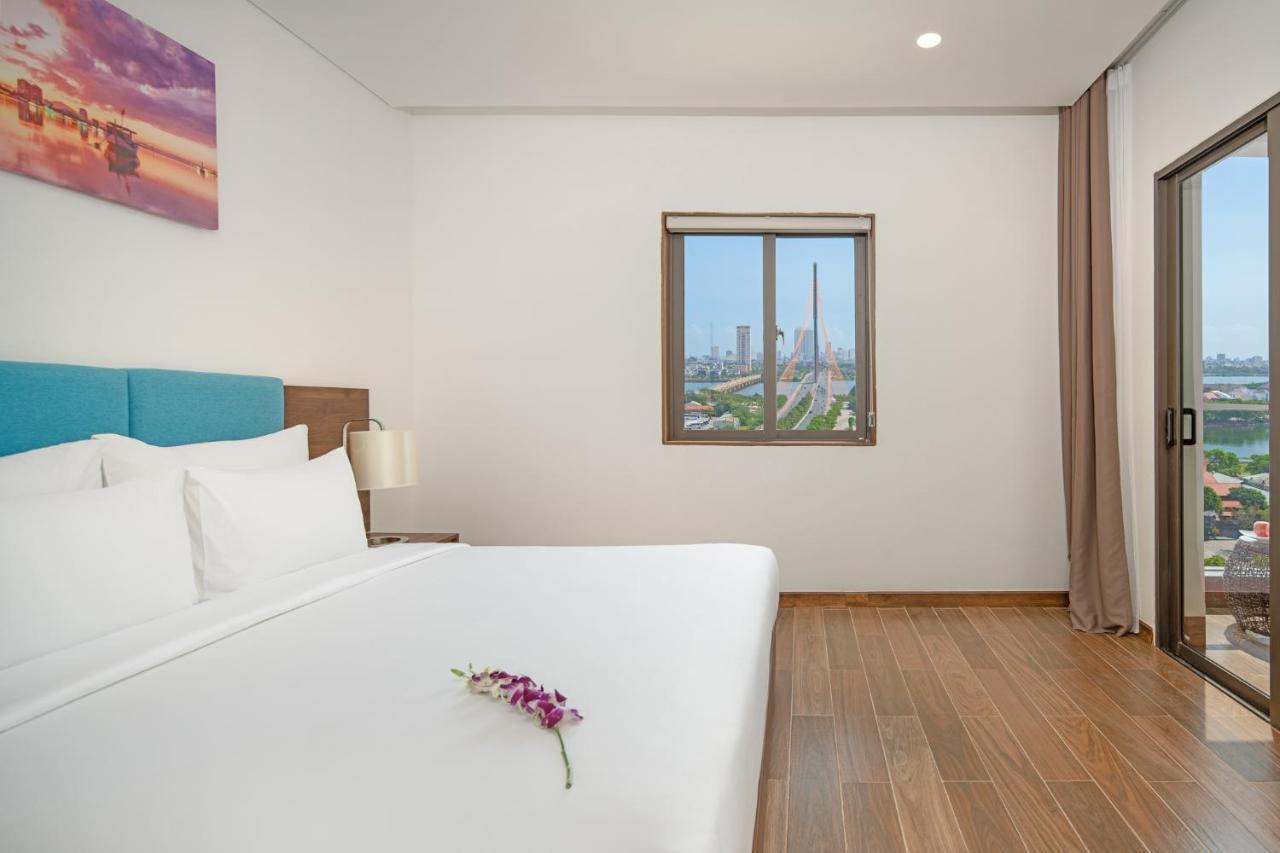 Gold Plaza Hotel Da Nang Bagian luar foto
