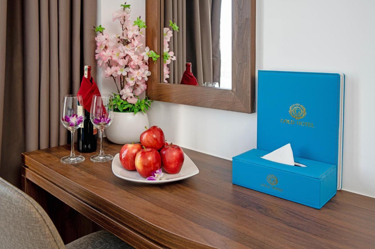 Gold Plaza Hotel Da Nang Bagian luar foto
